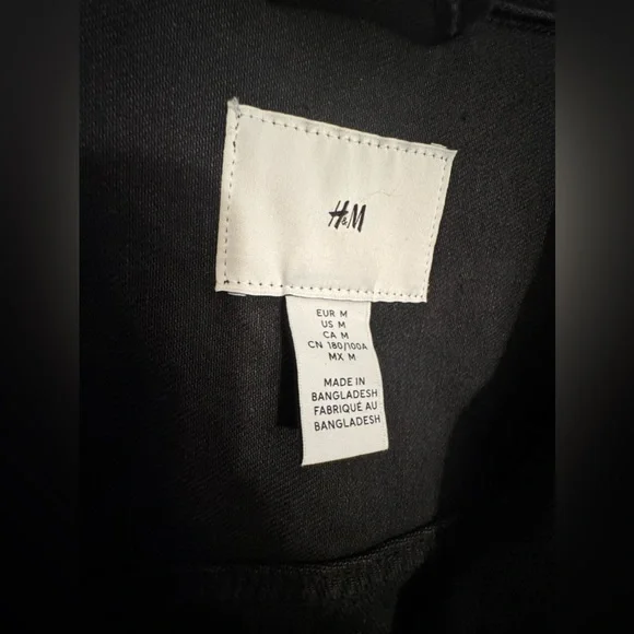 H&M Black Denim Trucker Jacket Size Medium Mens - Picture 3 of 3